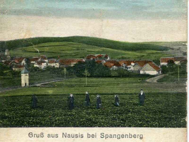 Blick auf Nausis aus Richtung Landefeld